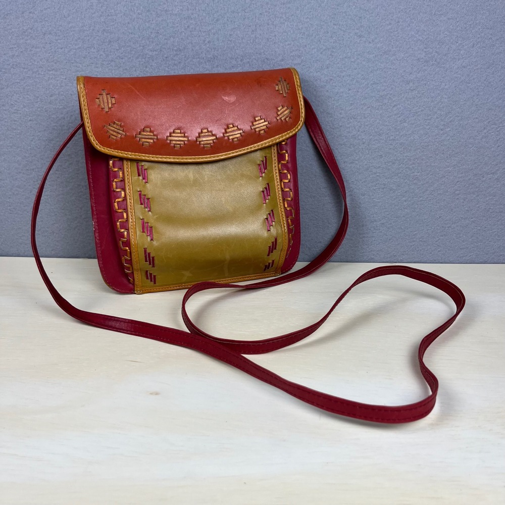 Bellini Genuineโ Leather Crossbody Bag Made in Brazil Whipstitch Vintage
